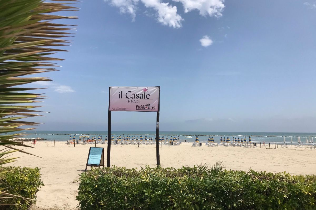 ilcasale-beach-3abd09a2edf41fde8eb9b3df2d821cf4