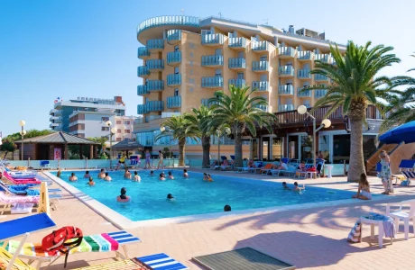 Hotel Maxim's